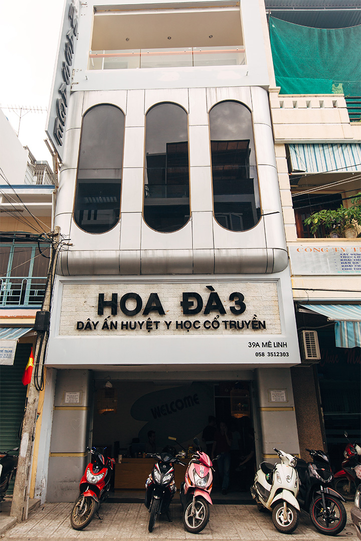 Massage Hoa Đà 3